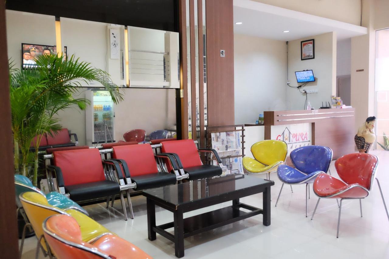 Tempat Tidur & Sarapan Gapura Airport *